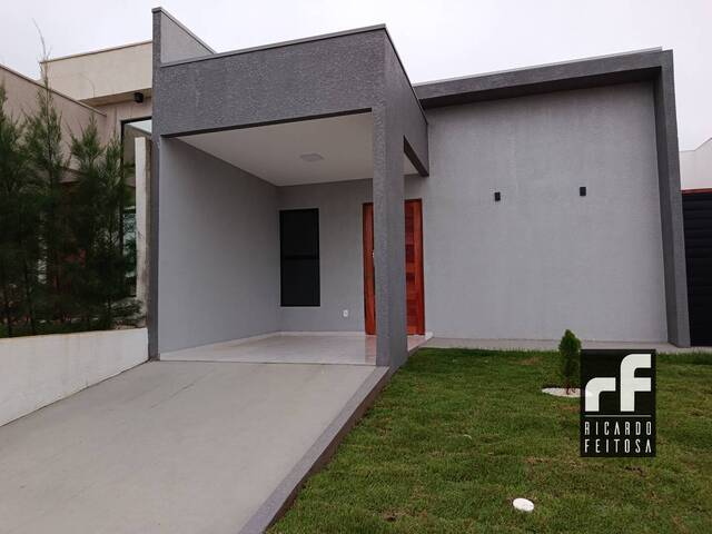 #204 - Casa para Venda em Arapiraca - AL