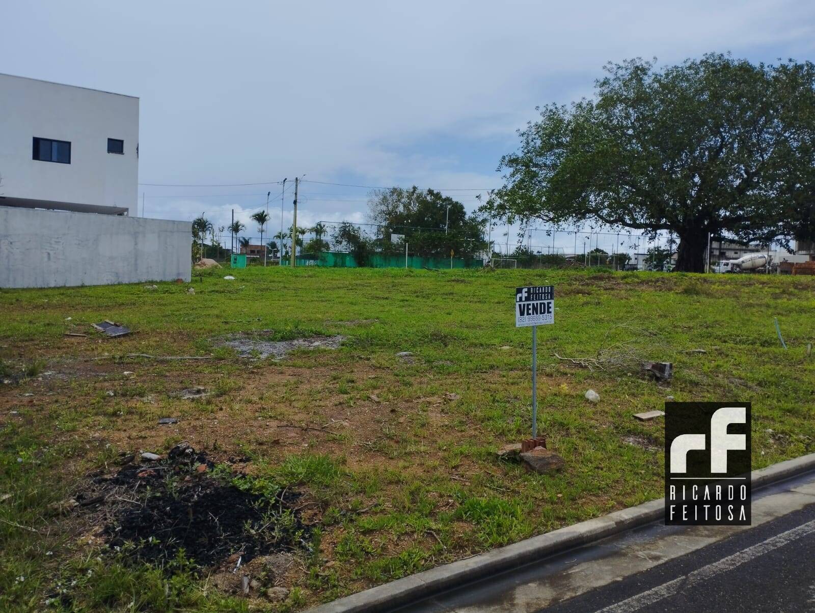 Terreno, 301 m² - Foto 2