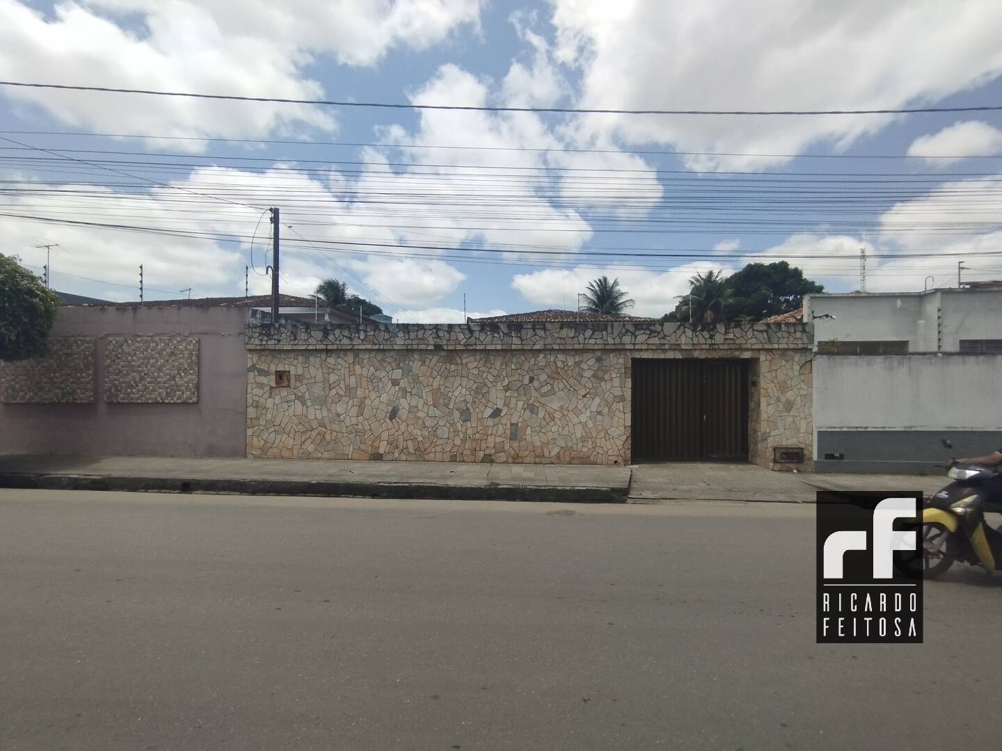 Prédio Inteiro para alugar - Foto 1