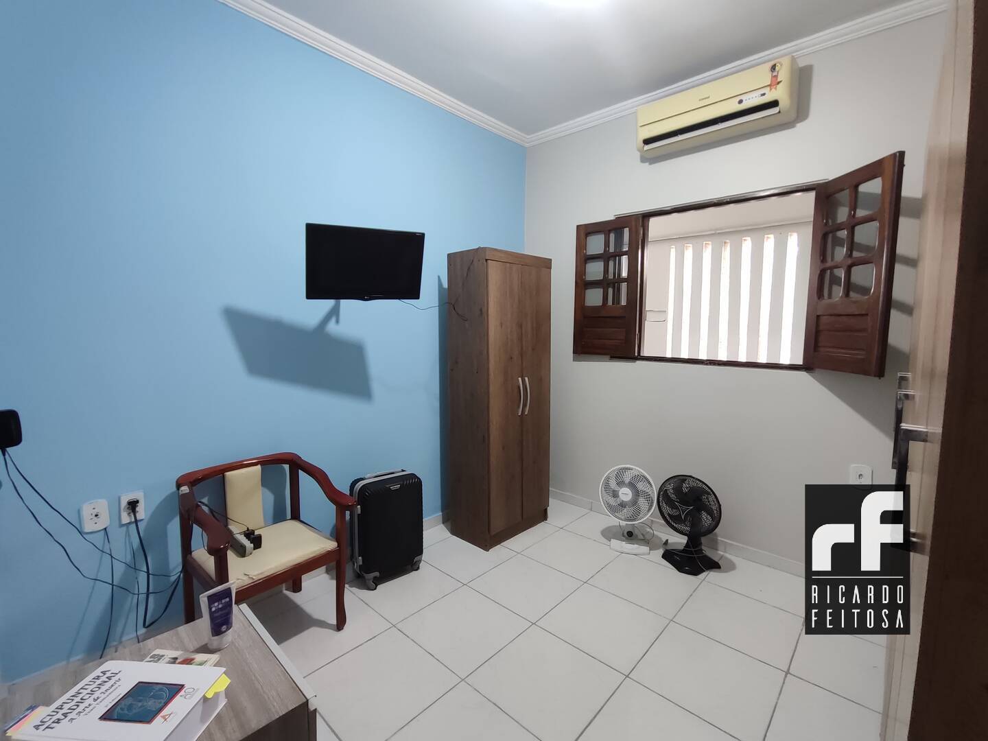 Casa à venda com 2 quartos, 121m² - Foto 8