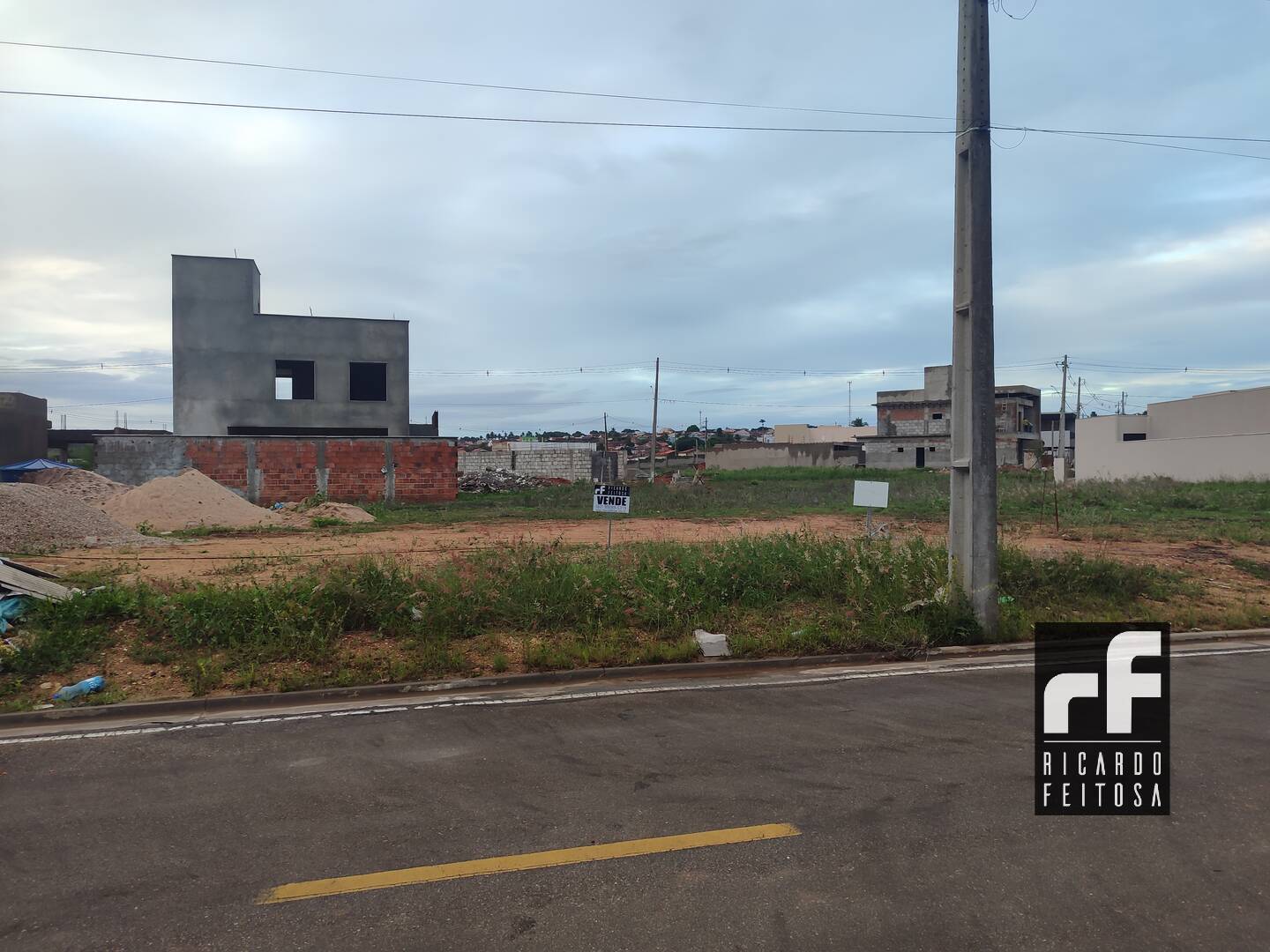 Terreno, 317 m² - Foto 1