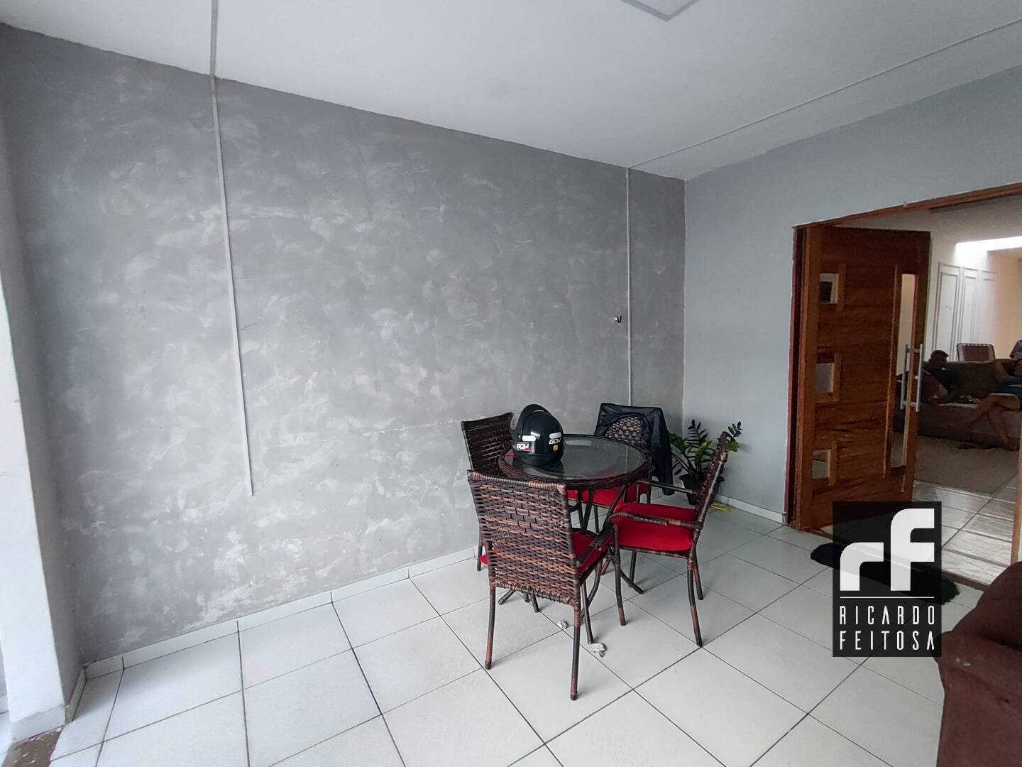 Casa à venda com 3 quartos, 91m² - Foto 4