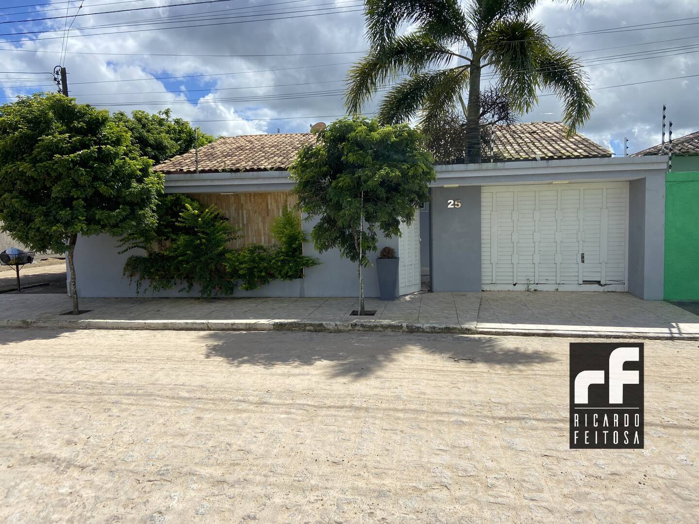 Casa à venda com 2 quartos - Foto 1
