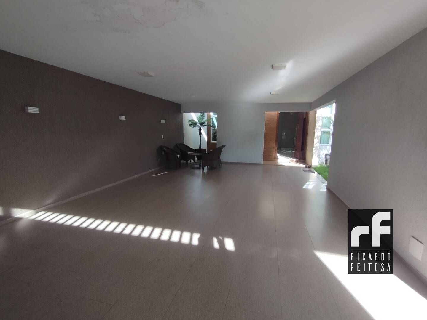 Casa, 3 quartos, 220 m² - Foto 2