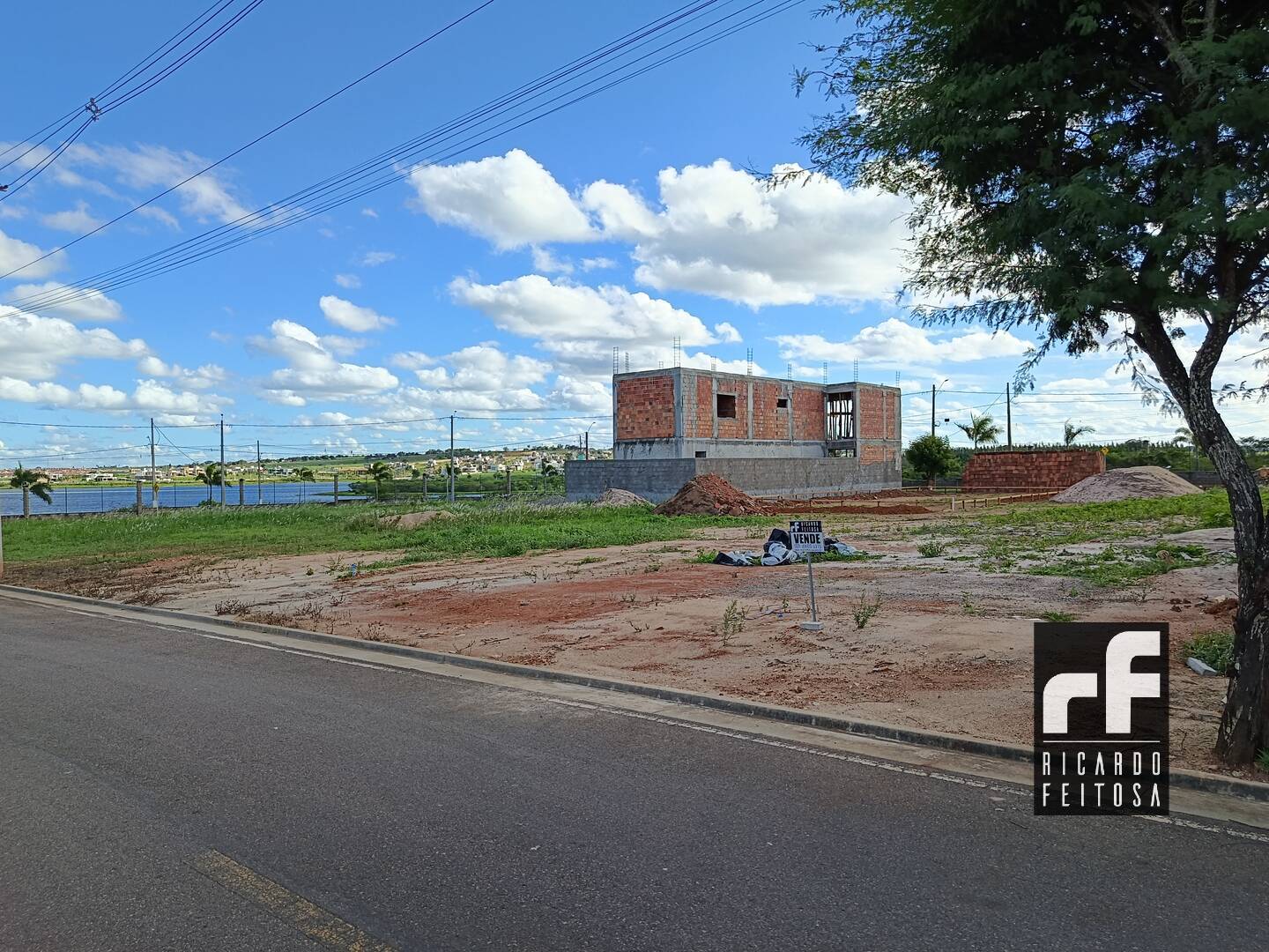Terreno, 300 m² - Foto 2